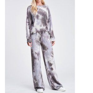 💕2 pc SET! Plush Gray & Lavender Tie Dye Lounge Set